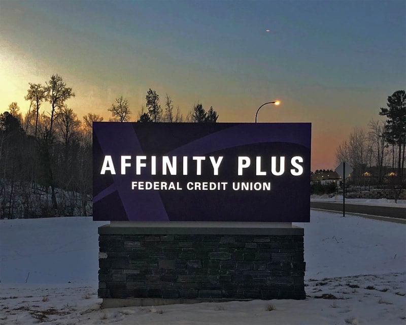 Custom Monument Signs That Leave a Lasting Impression